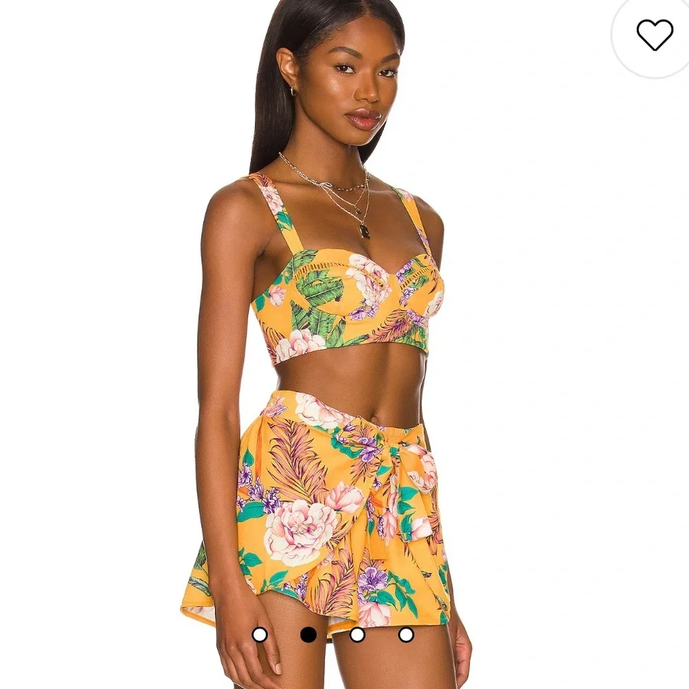 Agua Bendita x Revolve Roxanne Short in Mango Floral size XS - Picture 3 of 10